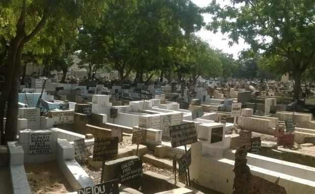 Fermeture de 72 heures de tous les cimentières du Sénégal Fermeture de 72 heures de tous les cimentières du Sénégal