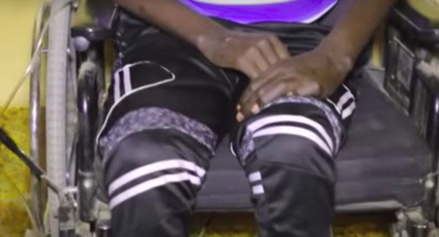 Sénégal: Ce champion d’Afrique devient paralysé au cours d’un combat Sénégal: Ce champion d’Afrique devient paralysé au cours d’un combat