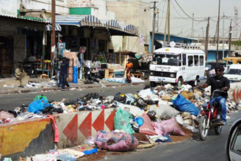 Les concessionnaires rejettent 4 milliards de francs de l’Etat : Le Sénégal empeste ! Les concessionnaires rejettent 4 milliards de francs de l’Etat : Le Sénégal empeste !