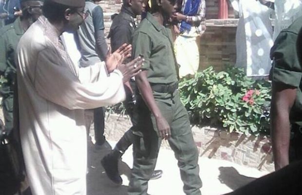 Serigne Moustapha Sy à Yoff : « El Hadji Malick, Serigne Babacar et Serigne Cheikh Ahmed Tidiane Sy ont pardonné à leurs détracteurs malgré des traîtrises » Serigne Moustapha Sy à Yoff : « El Hadji Malick, Serigne Babacar et Serigne Cheikh Ahmed Tidiane Sy ont pardonné à leurs détracteurs malgré des traîtrises »