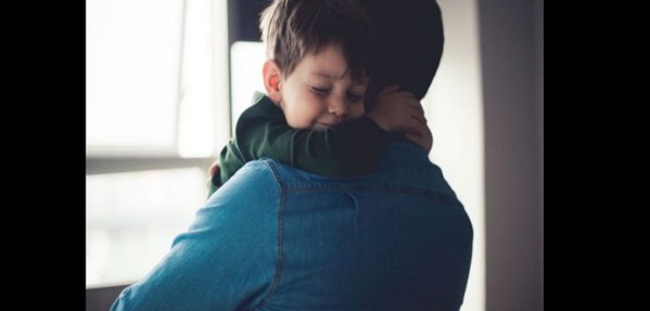 La réaction incroyable d’un père qui découvre que son fils de 14 ans n’est pas le sien La réaction incroyable d’un père qui découvre que son fils de 14 ans n’est pas le sien
