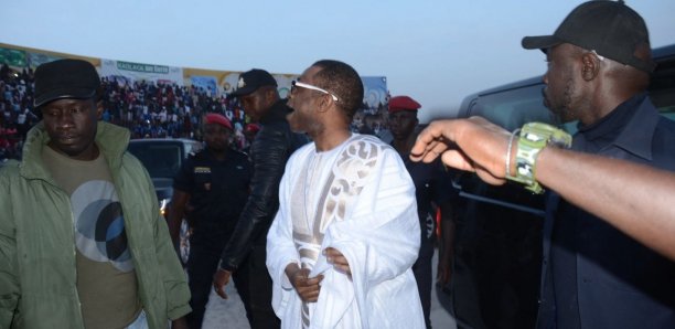 Le passage remarqué de Youssou Ndour à la Foire de Kaolack Le passage remarqué de Youssou Ndour à la Foire de Kaolack