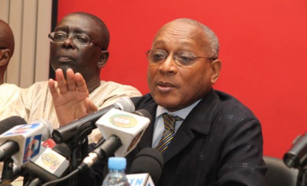 Procès Khalifa Sall: Me Yérim Thiam tombe dans les pommes Procès Khalifa Sall: Me Yérim Thiam tombe dans les pommes