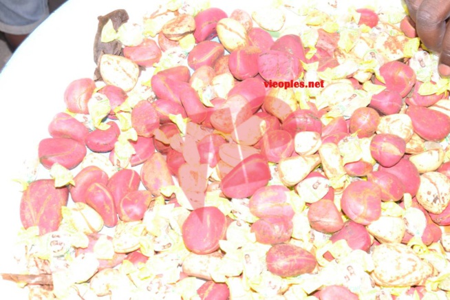 La cérémonie du mariage religieux de la fille de El Hadj Ndiaye Pdg 2STV chez Thierno Madani Tall à la Médina. La cérémonie du mariage religieux de la fille de El Hadj Ndiaye Pdg 2STV chez Thierno Madani Tall à la Médina.