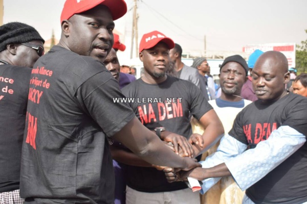 Massaly : "Les jeunes doivent faire face au régime dictatorial de Macky Sall" Massaly : "Les jeunes doivent faire face au régime dictatorial de Macky Sall"