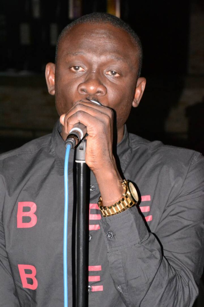 À jour j - 02 Pape Diouf à fond dans ses répétitions pour le grand jour de la nuit de la jeunesse au grand theatre. À jour j - 02 Pape Diouf à fond dans ses répétitions pour le grand jour de la nuit de la jeunesse au grand theatre.