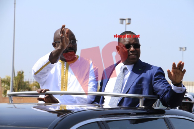 Les images de l'arrivé du nouveau Président Libérien George Whea avec le Président Macky Sall à Dakar.