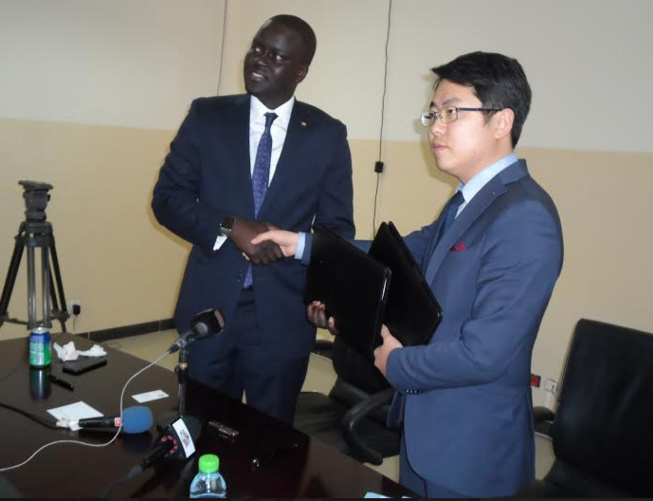 Cyber espionnage : l’Etat du Sénégal est-il menacé par la Chine via Huawei, partenaire privilégié de l'Adie ? Cyber espionnage : l’Etat du Sénégal est-il menacé par la Chine via Huawei, partenaire privilégié de l'Adie ?