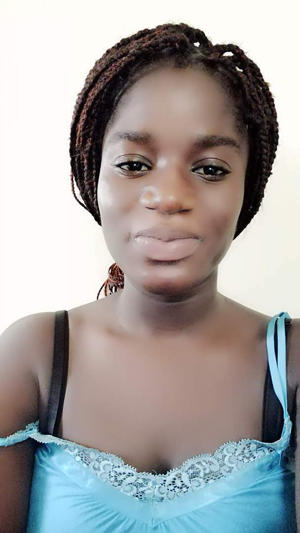Portée disparue: À la recherche de la fille du chanteuse choriste Mbene Diatta Seck disparue depuis 05 jours. Portée disparue: À la recherche de la fille du chanteuse choriste Mbene Diatta Seck disparue depuis 05 jours.