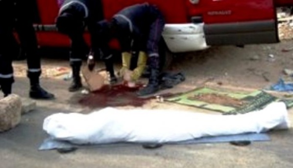 LOUGA: un homme écrasé devant sa propre maison par un camion fou à Dahra Djoloff LOUGA: un homme écrasé devant sa propre maison par un camion fou à Dahra Djoloff