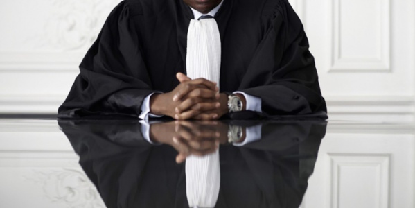 Me Mamadou Sonko, avocat d’Amadou Makhtar Diop « mon client n’a ni voiture ni maison » Me Mamadou Sonko, avocat d’Amadou Makhtar Diop « mon client n’a ni voiture ni maison »