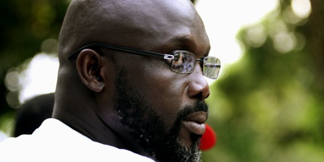Libéria : le président Weah chez Macron pour parler affaires