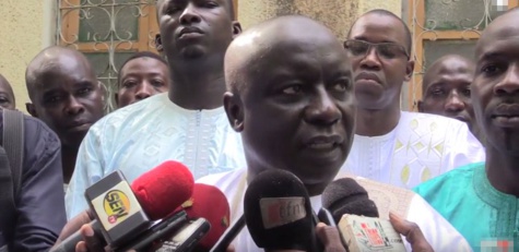 Idrissa Seck charge encore Macky Sall : "Je trouve indigne le traitement qu’il a réservé à Wade" Idrissa Seck charge encore Macky Sall : "Je trouve indigne le traitement qu’il a réservé à Wade"