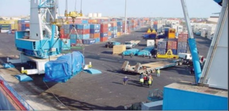 Scandale : 1,8 milliard volé entre la Douane et le Trésor ; des transitaires arrêtés… Scandale : 1,8 milliard volé entre la Douane et le Trésor ; des transitaires arrêtés…