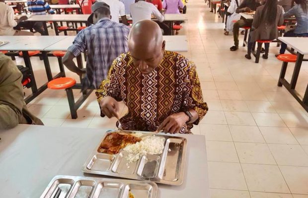 Policier « gifleur » de Ziguinchor: Le ministre de l’Intérieur Aly Ngouye Ndiaye réagit Policier « gifleur » de Ziguinchor: Le ministre de l’Intérieur Aly Ngouye Ndiaye réagit