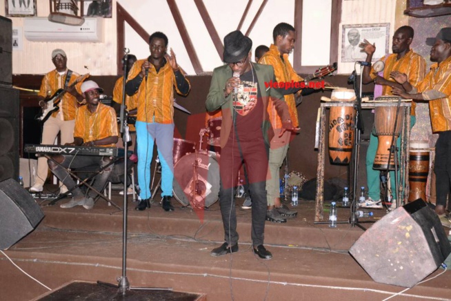 ANNIVERSAIRE Demba Guissé, Baba Maal et Pape Diouf en guest star au Five sur la Rte des Almadies.