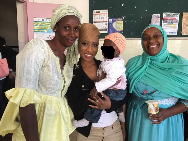 Le trio du Groupe Safari chez les enfants de l'hôpital le Dantec.