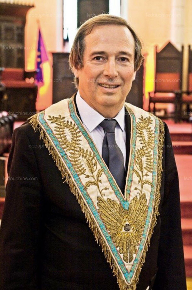 Edito : L’homosexualité, l’avortement et la liberté sexuelle légalisés de fait au Sénégal : Qui est Philippe Charuel, le souteneur de BG ? Edito : L’homosexualité, l’avortement et la liberté sexuelle légalisés de fait au Sénégal : Qui est Philippe Charuel, le souteneur de BG ?