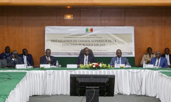 Macky Sall: « un élu ne doit pas faire dans la dictature » Macky Sall: « un élu ne doit pas faire dans la dictature »