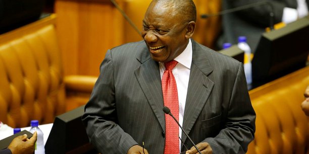 Afrique du Sud : pour son premier gouvernement, Ramaphosa fait du neuf avec du vieux Afrique du Sud : pour son premier gouvernement, Ramaphosa fait du neuf avec du vieux