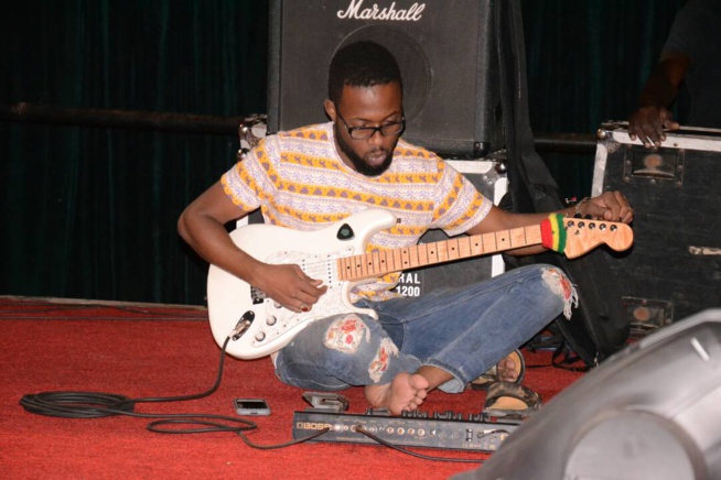 JOUR J SARGAL DJIGUENE avec Baye Ndiaye Albourakh Events: Waly Seck en mode Sound Check promet un spectacle de feu au Grand Theatre ce soir à Guichet Fermé.