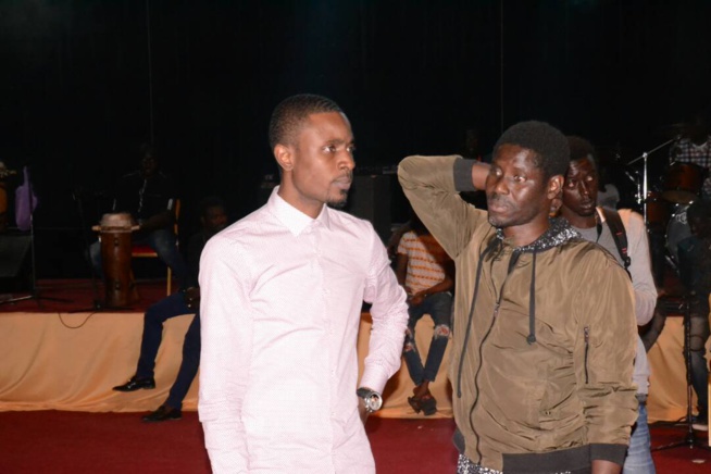 JOUR J SARGAL DJIGUENE avec Baye Ndiaye Albourakh Events: Waly Seck en mode Sound Check promet un spectacle de feu au Grand Theatre ce soir à Guichet Fermé.