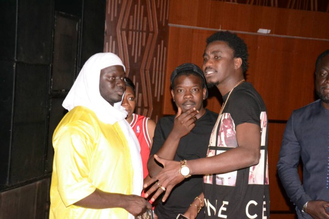 JOUR J SARGAL DJIGUENE avec Baye Ndiaye Albourakh Events: Waly Seck en mode Sound Check promet un spectacle de feu au Grand Theatre ce soir à Guichet Fermé.