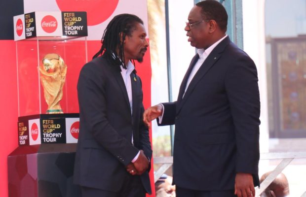 Macky met la pression à Aliou Cissé Macky met la pression à Aliou Cissé