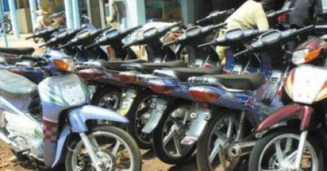 Fatick : Des conducteurs de motos "djakarta" interpellés et des motos immobilisées Fatick : Des conducteurs de motos "djakarta" interpellés et des motos immobilisées