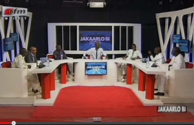 Propos choquants de Pr Songué Diouf: Le CNRA rappelle à l’ordre « Jakaarlo Bi » et brandit des menaces contre la TFM Propos choquants de Pr Songué Diouf: Le CNRA rappelle à l’ordre « Jakaarlo Bi » et brandit des menaces contre la TFM