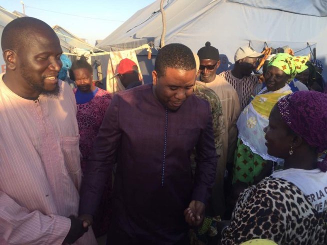 Le Président BOUGANE GUEYE en bon Saint Louis est allé rendre visite aux 200 familles sinistrés