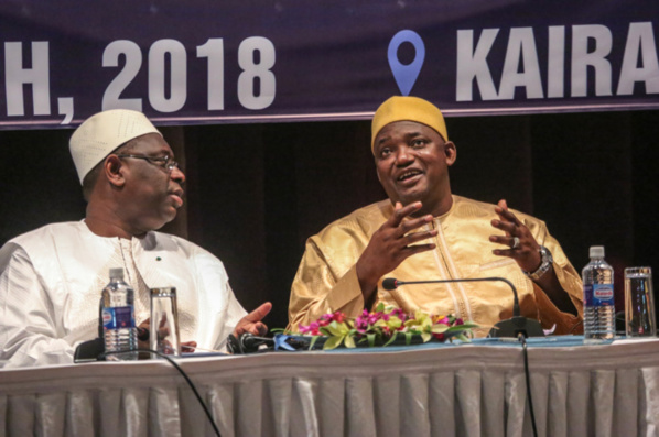 "La Gambie peut apprendre du Sénégal", a déclaré le Président Adama Barrow "La Gambie peut apprendre du Sénégal", a déclaré le Président Adama Barrow