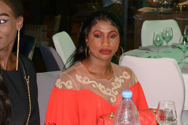 Les belles "Sangne Sé" des Sénégalais présentent à la 1 ere édition Tapis Rouge Chic & Élégant de la collection Mata Style.
