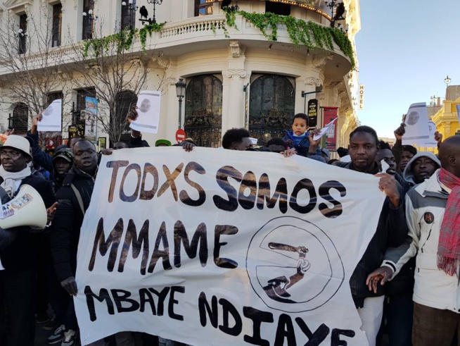 Bougane Gueye "Gueum Sa Bopp" a pris part  à la marche des Sénégalais à Madrid.