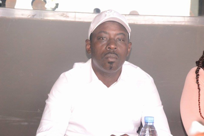1 an ça se féte,KING FM qui vient de faire un chiffre d'affaire de plus de 100 millions , le Directeur de la radio Boubacar Diallo face à la presse, j'ai atteint mon objectif face à Youssou Ndour.