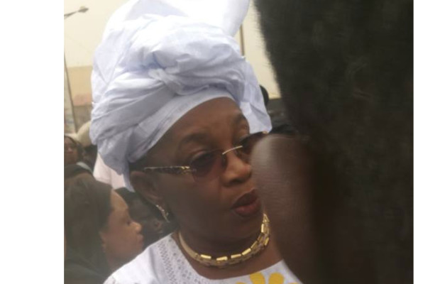 Aida Mbodje humiliée à la marche des Femmes Leaders Aida Mbodje humiliée à la marche des Femmes Leaders