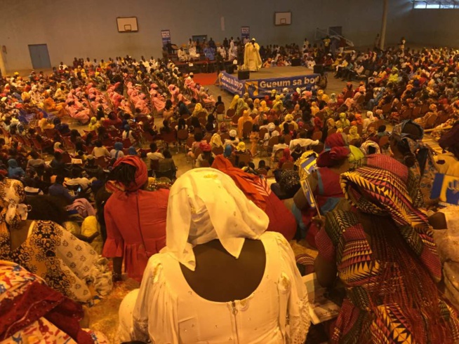 THIES Adopte "Gueum Sa Bopp"du président Bougane Guéye. No comment voir Photos THIES Adopte "Gueum Sa Bopp"du président Bougane Guéye. No comment voir Photos