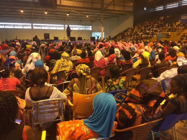 THIES Adopte "Gueum Sa Bopp"du président Bougane Guéye. No comment voir Photos THIES Adopte "Gueum Sa Bopp"du président Bougane Guéye. No comment voir Photos