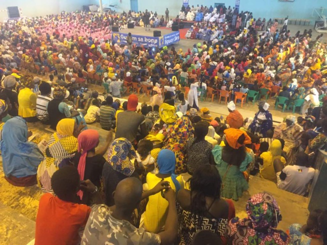 THIES Adopte "Gueum Sa Bopp"du président Bougane Guéye. No comment voir Photos THIES Adopte "Gueum Sa Bopp"du président Bougane Guéye. No comment voir Photos