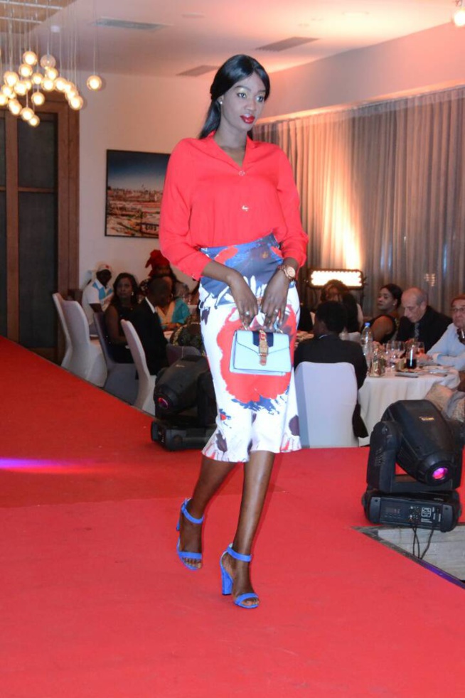 En images de la nouvelle collection de MATA STYLE OUEST FOIRE au Gala Tapis Rouge Chic & Élégant à l'hôtel Pullman dakar.