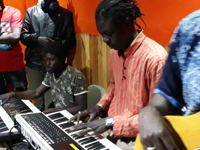 Jour J-  11 Gorgui Ndiaye en pleine dans les répétions pour le spécial anniversaire "LAAK YABOYE" au Grand Theatre. regardez