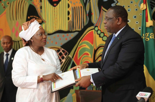 CESE: Macky Sall "satisfait" du bilan quinquennal d'Aminata Tall