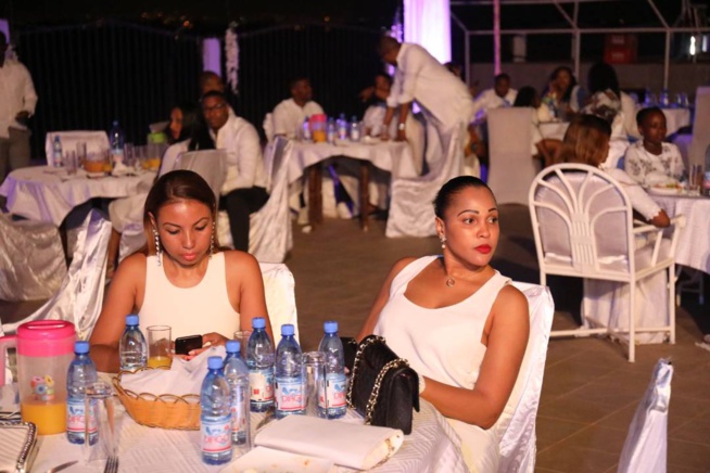 Waly Seck était à la soirée White Party de l'association TERYA de Bamako.En images.