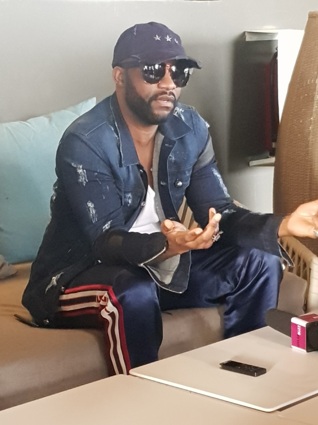 Faly Ipupa en direct sur vipeoplestv à quelques heures avant son premier concert à Dakar anniversaire King FM.