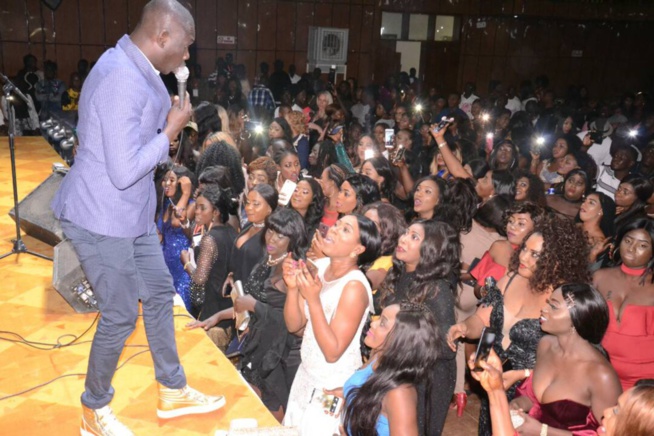 A guichet fermé, Pape Diouf monopolise le coeur des Gambiens ce samedi 31 Mars. A guichet fermé, Pape Diouf monopolise le coeur des Gambiens ce samedi 31 Mars.