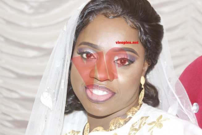 Voici la fille du président Mbagnick Diop qui se mariée hier. Voici la fille du président Mbagnick Diop qui se mariée hier.