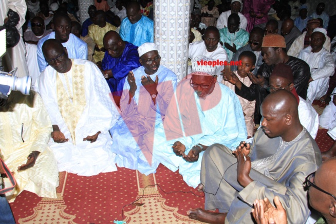 MARIAGE: Le fils de Serigne Mboup, PCA de la SAR Alioune Mboup s'est marié avec Marieme Gueye. MARIAGE: Le fils de Serigne Mboup, PCA de la SAR Alioune Mboup s'est marié avec Marieme Gueye.