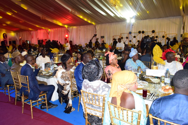 14 eme éditions des Cauris D'or le président Mbagnick Diop du MEDS innove encore. 14 eme éditions des Cauris D'or le président Mbagnick Diop du MEDS innove encore.