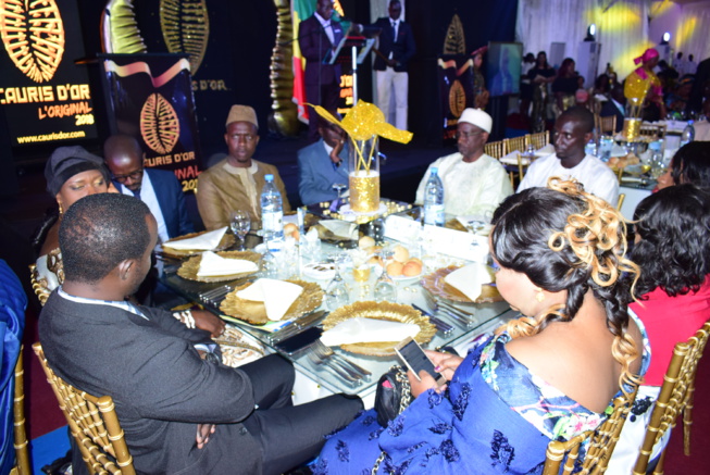 14 eme éditions des Cauris D'or le président Mbagnick Diop du MEDS innove encore. 14 eme éditions des Cauris D'or le président Mbagnick Diop du MEDS innove encore.