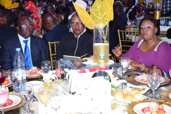 14 EDITIONS DE LA CEREMONIE LA PLUS PRESTIGIEUSE DE REMISES DE DISTINCTIONS EN AFRIQUE: LES CAURIS D'OR. IMAGES 14 EDITIONS DE LA CEREMONIE LA PLUS PRESTIGIEUSE DE REMISES DE DISTINCTIONS EN AFRIQUE: LES CAURIS D'OR. IMAGES